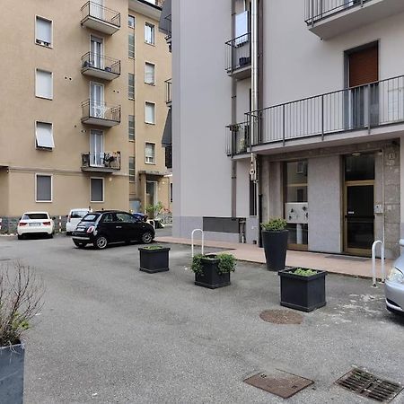 Casa J Apartment Комо Екстериор снимка