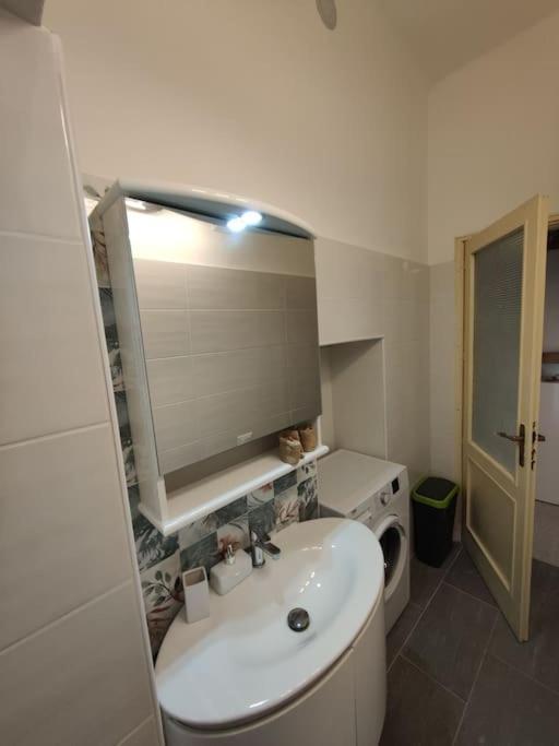 Casa J Apartment Комо Екстериор снимка